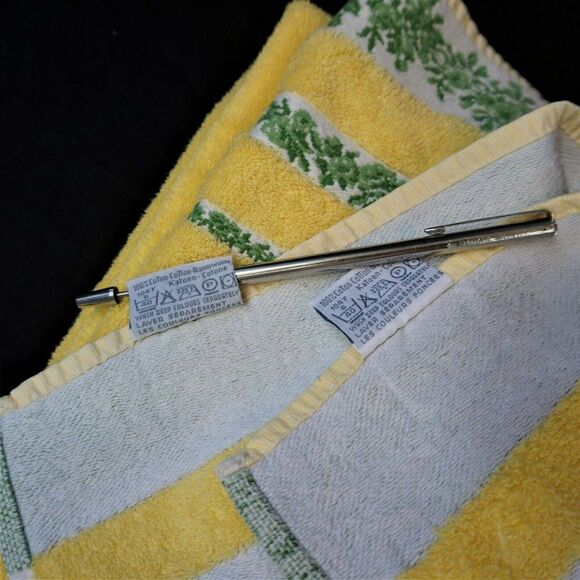 Yves Delorme Paris Vintage 90s 2 Towels Cotton Terry Cloth Made In France - Picture 7 of 7